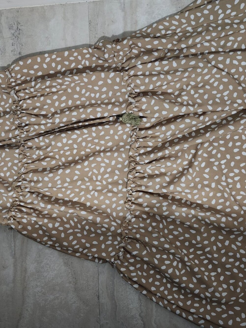 Tops - Picture 6 of 13